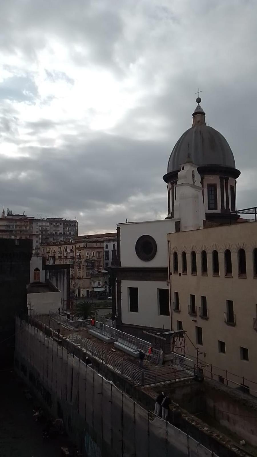 Puntoxenia Torri Aragonesi Apartment Napoli Bagian luar foto